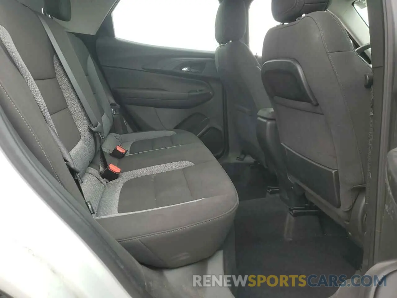 10 Фотография поврежденного автомобиля KL79MNSLXNB084742 CHEVROLET TRAILBLZR 2022