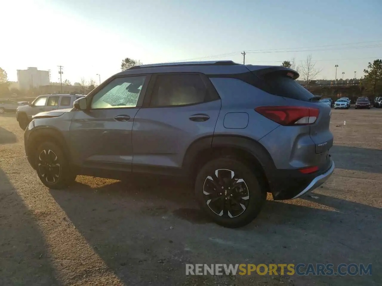 2 Фотография поврежденного автомобиля KL79MPSL2NB057305 CHEVROLET TRAILBLZR 2022