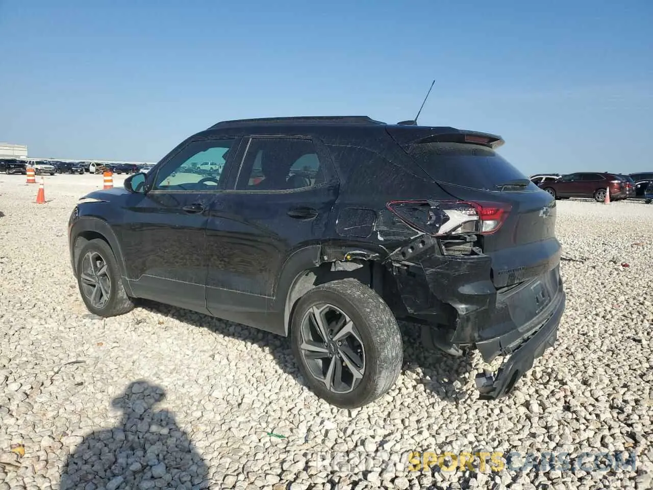 2 Photograph of a damaged car KL79MTSL7NB035695 CHEVROLET TRAILBLZR 2022