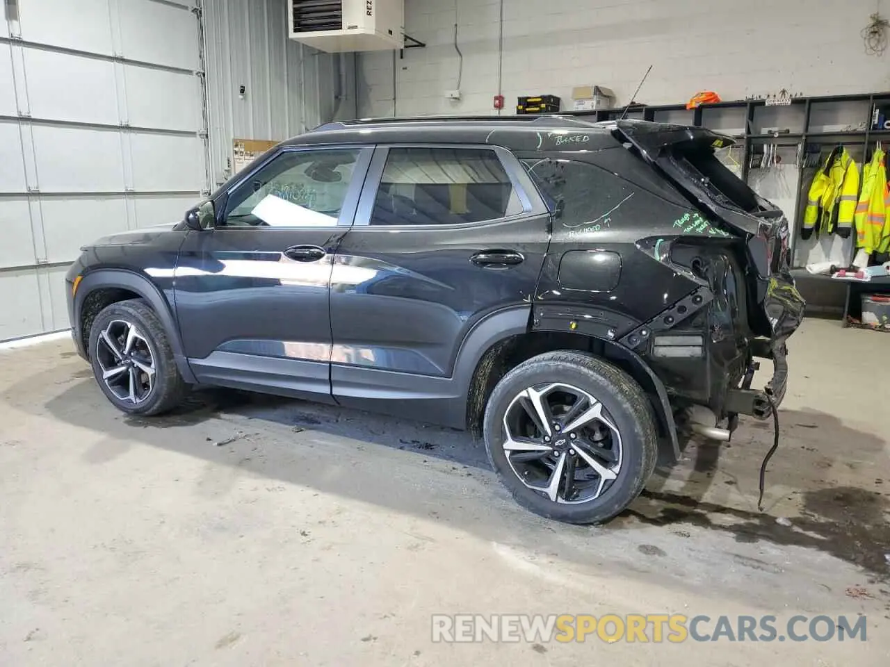 2 Photograph of a damaged car KL79MUSL3NB057053 CHEVROLET TRAILBLZR 2022