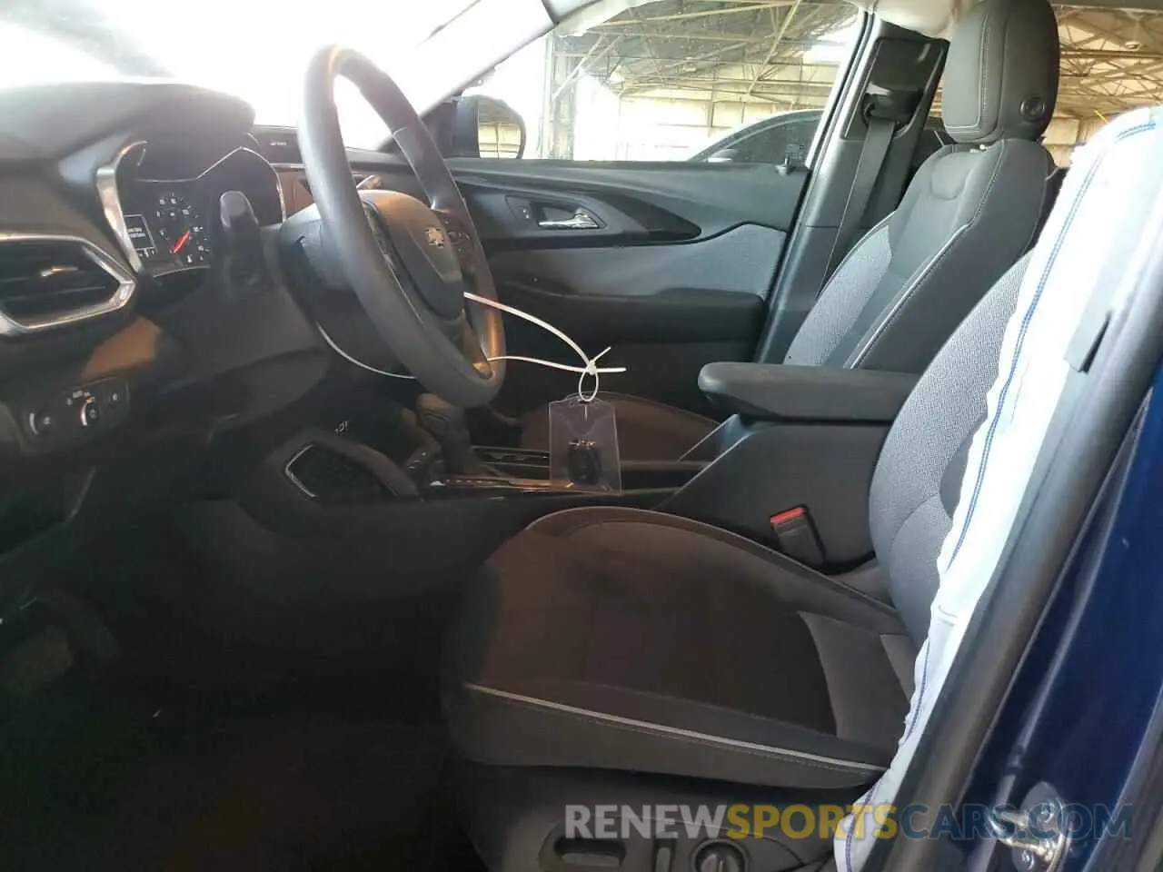 7 Фотография поврежденного автомобиля KL79MPS20PB072962 CHEVROLET TRAILBLZR 2023