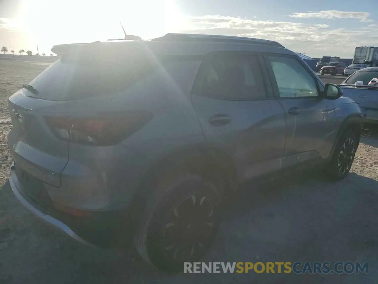 3 Фотография поврежденного автомобиля KL79MPS21PB039081 CHEVROLET TRAILBLZR 2023