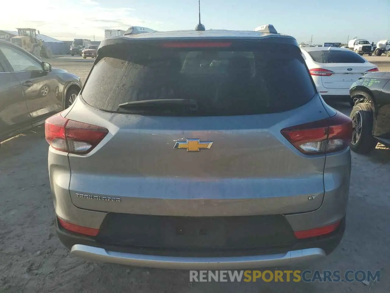 6 Фотография поврежденного автомобиля KL79MPS21PB039081 CHEVROLET TRAILBLZR 2023