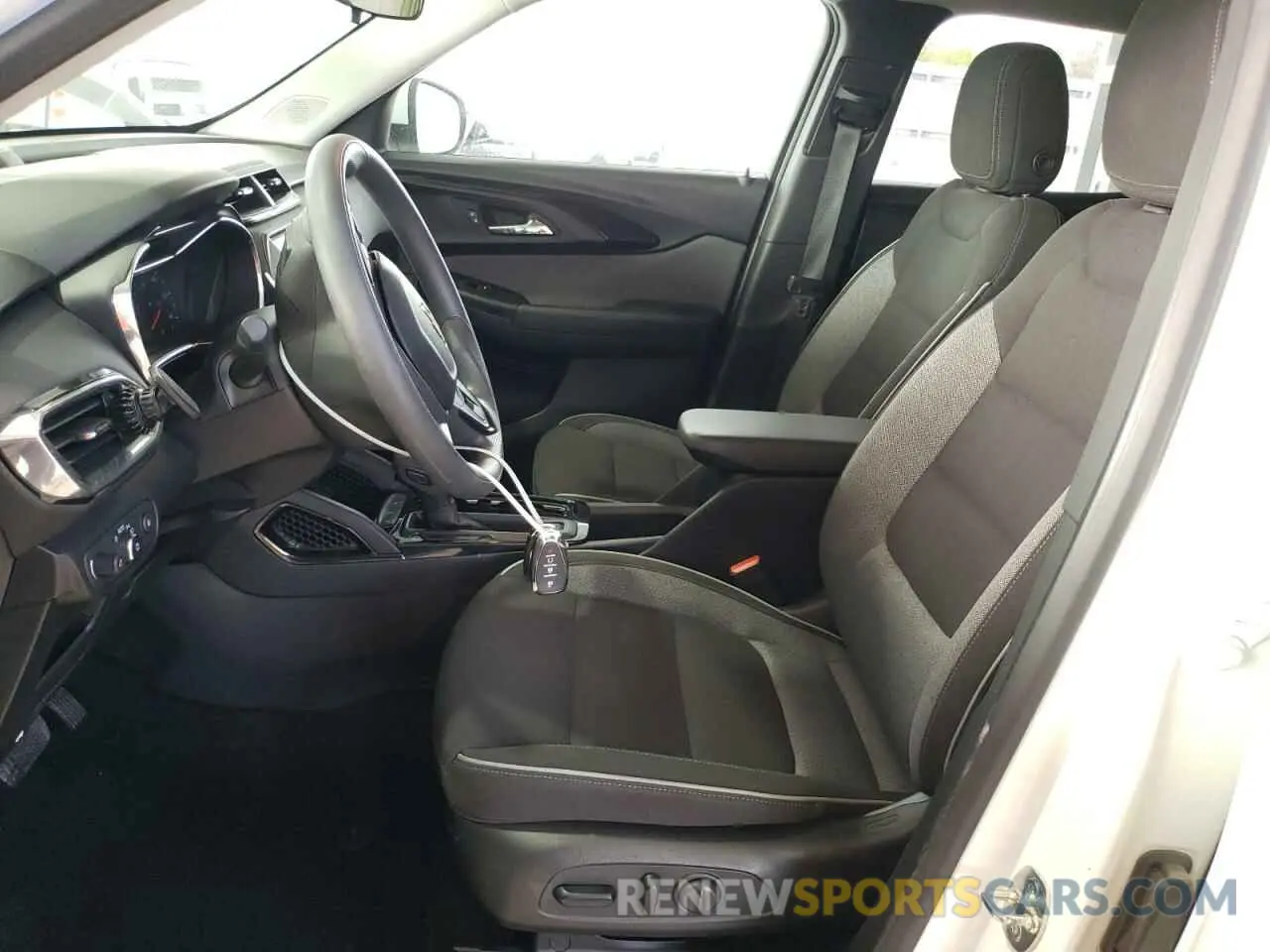 7 Фотография поврежденного автомобиля KL79MPS23PB215922 CHEVROLET TRAILBLZR 2023