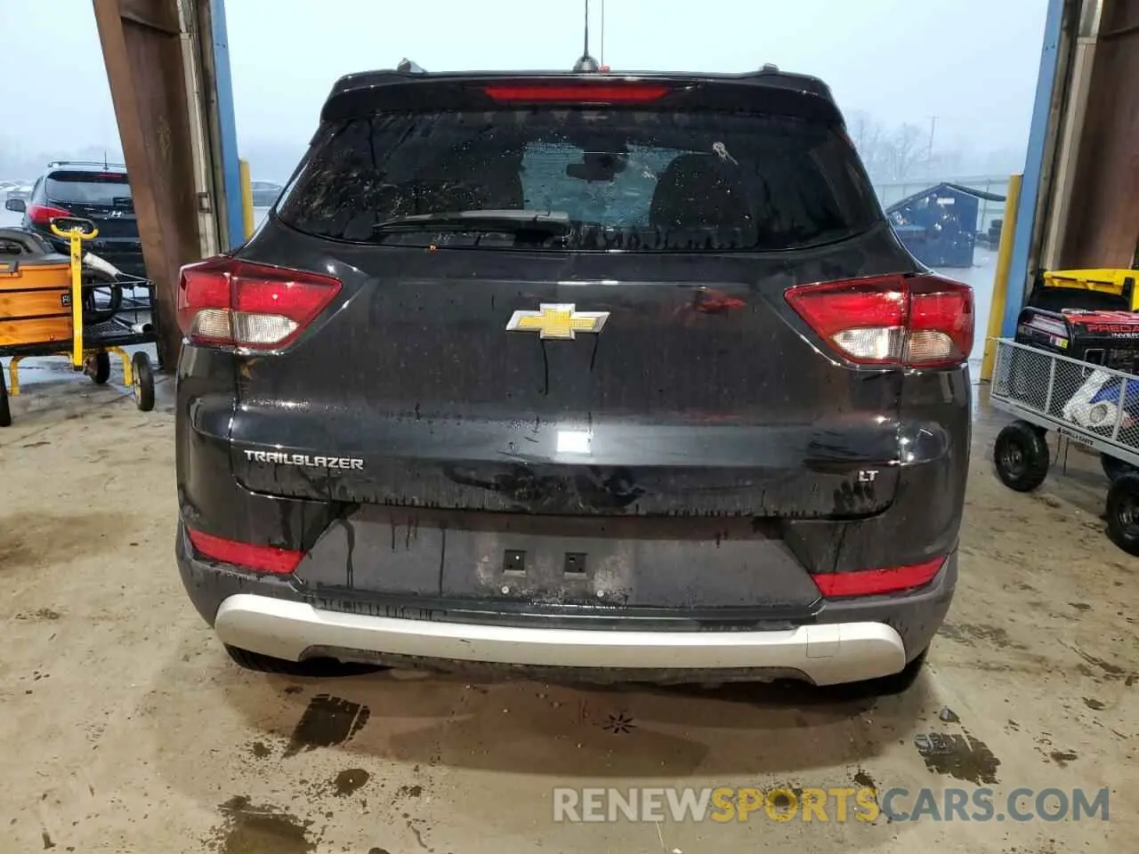 6 Фотография поврежденного автомобиля KL79MPS25PB035325 CHEVROLET TRAILBLZR 2023