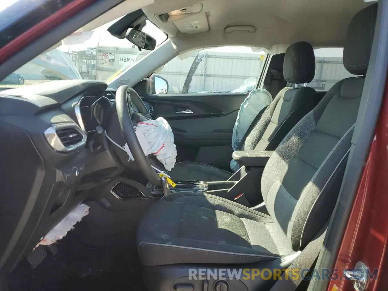 7 Photograph of a damaged car KL79MPS27PB154364 CHEVROLET TRAILBLZR 2023