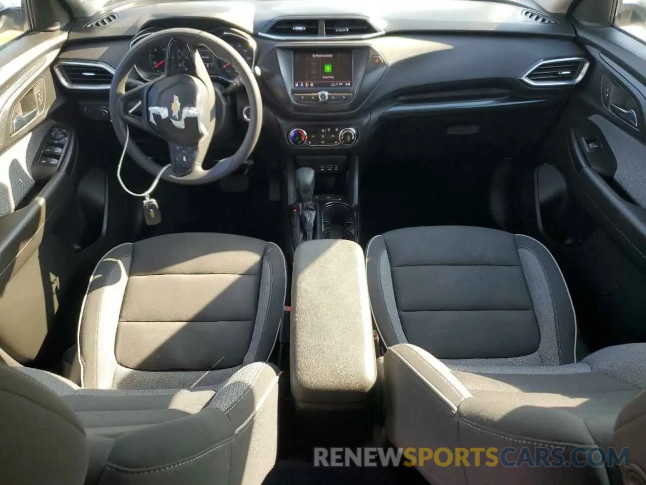 8 Фотография поврежденного автомобиля KL79MPS2XPB053934 CHEVROLET TRAILBLZR 2023