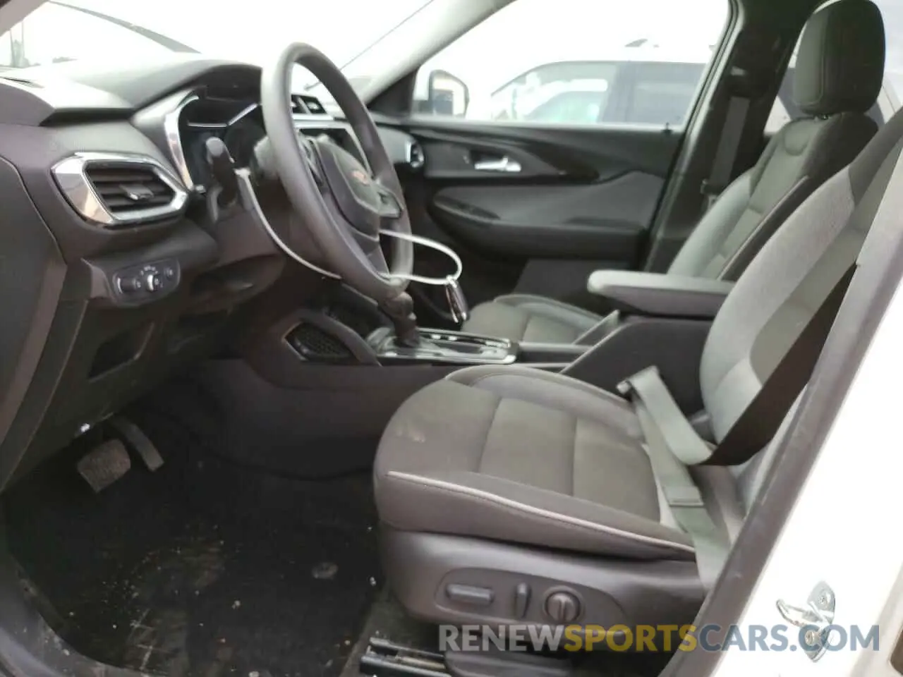 7 Photograph of a damaged car KL79MRSL6PB150889 CHEVROLET TRAILBLZR 2023