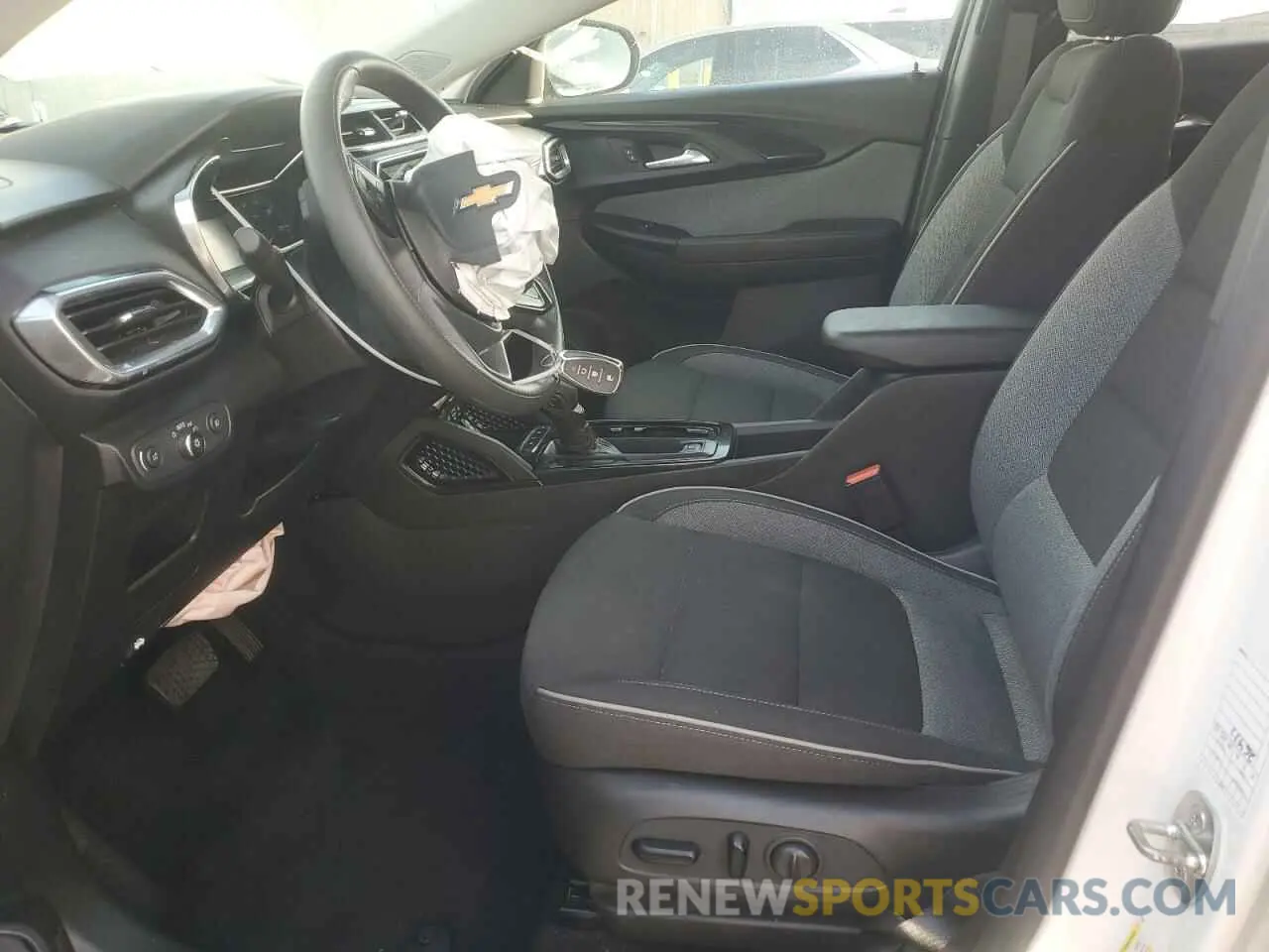 7 Фотография поврежденного автомобиля KL79MRSL8PB188771 CHEVROLET TRAILBLZR 2023