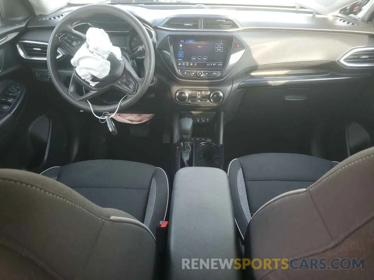 8 Фотография поврежденного автомобиля KL79MRSL8PB188771 CHEVROLET TRAILBLZR 2023
