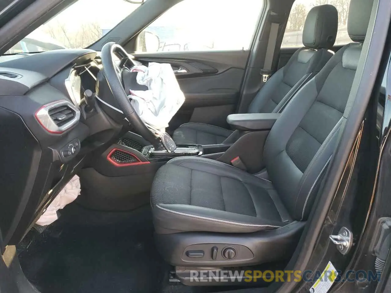 7 Фотография поврежденного автомобиля KL79MTSL7PB118711 CHEVROLET TRAILBLZR 2023