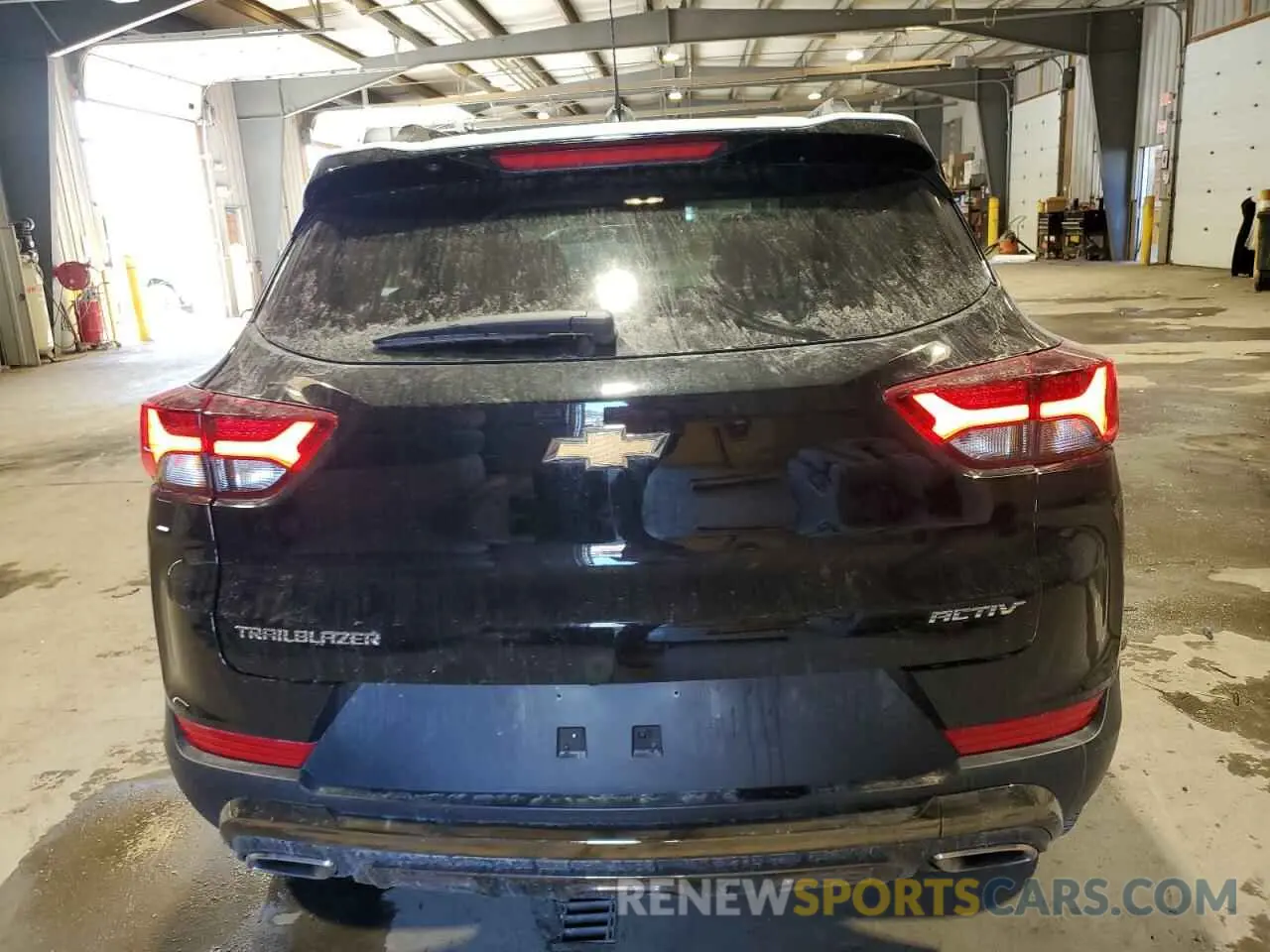 6 Photograph of a damaged car KL79MVSL8PB155584 CHEVROLET TRAILBLZR 2023