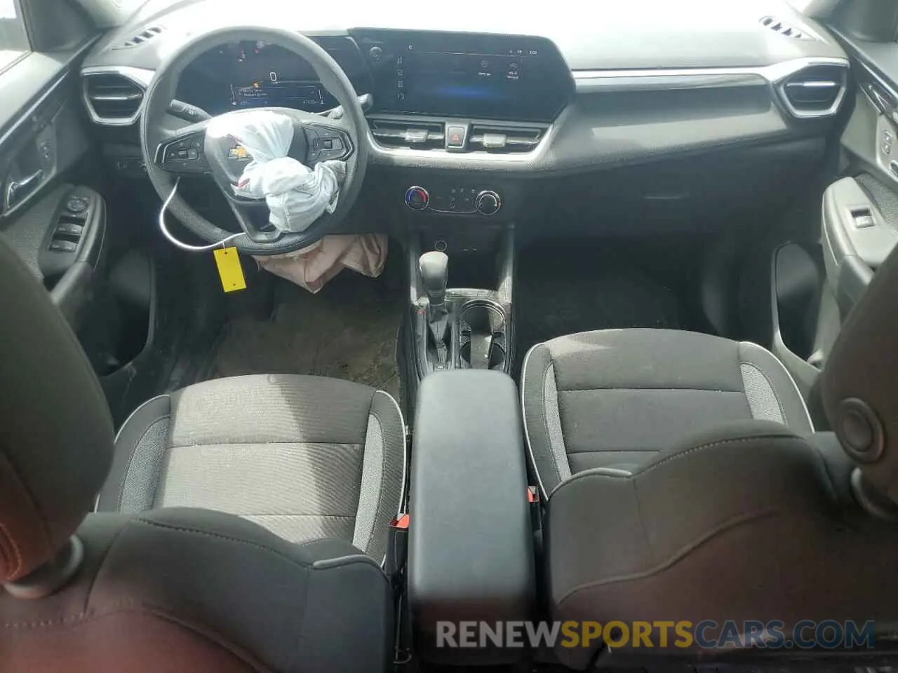 8 Фотография поврежденного автомобиля KL79MMS21RB206170 CHEVROLET TRAILBLZR 2024