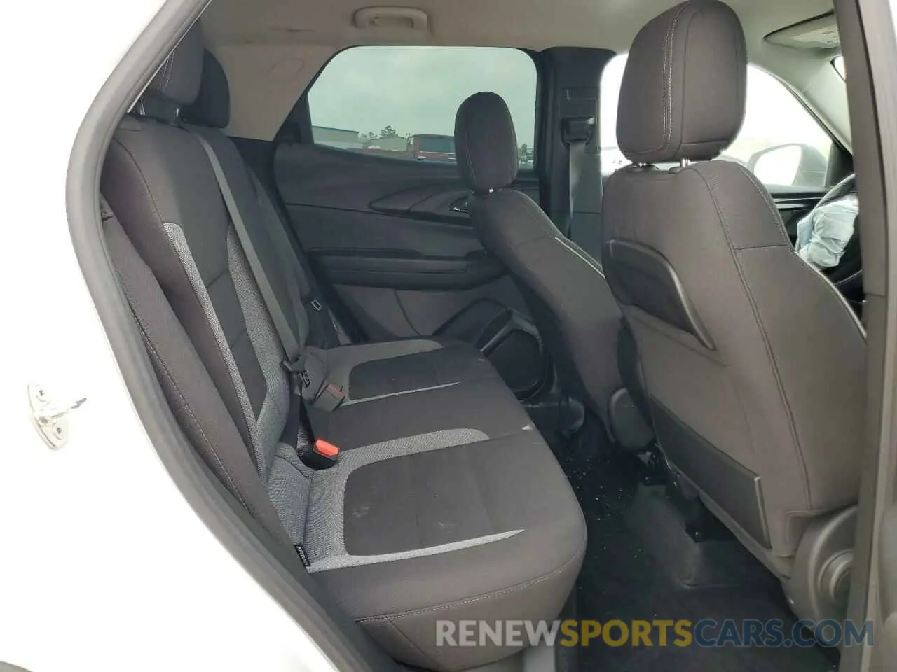11 Фотография поврежденного автомобиля KL79MMS28RB073651 CHEVROLET TRAILBLZR 2024