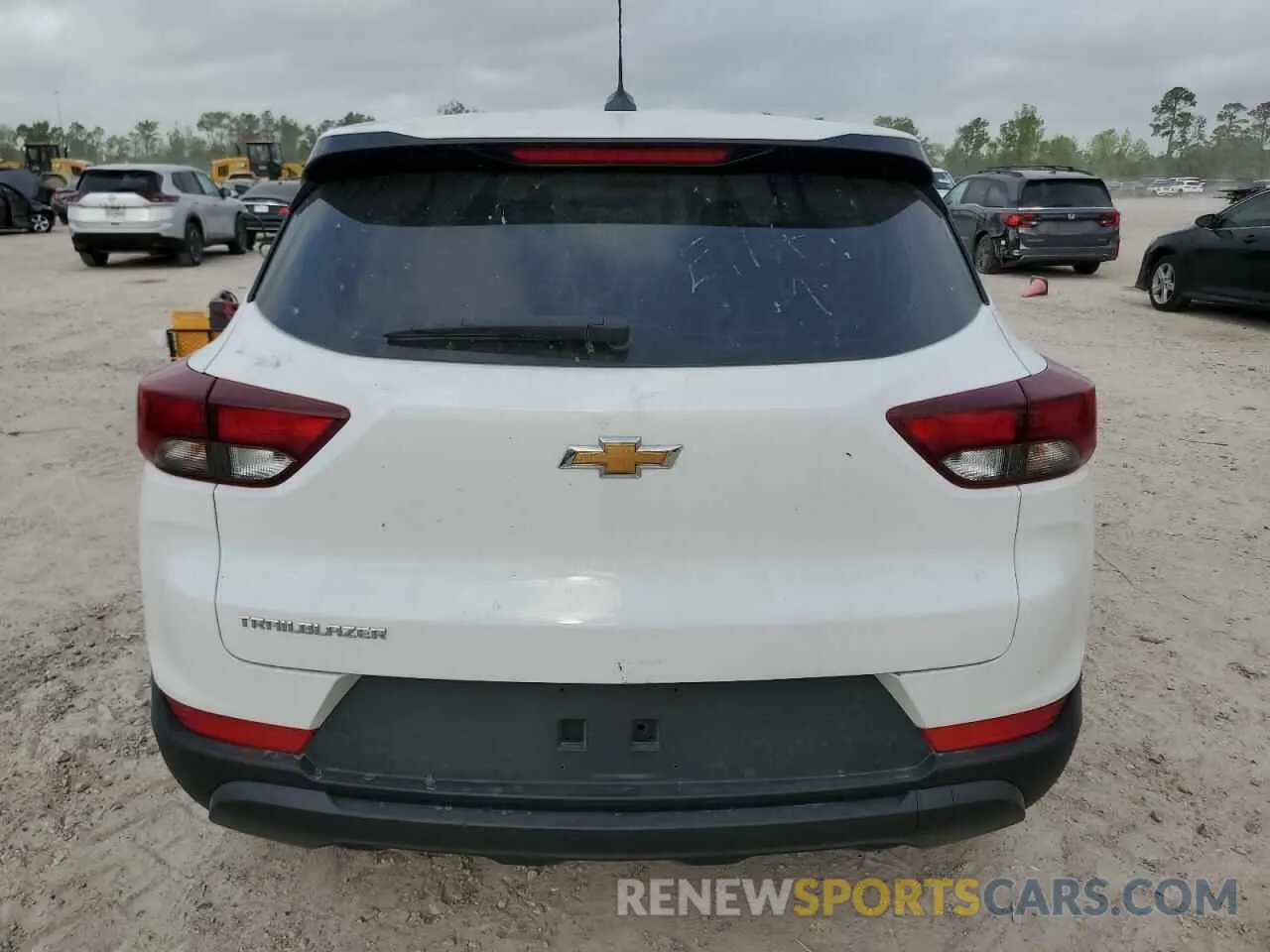6 Фотография поврежденного автомобиля KL79MMS28RB073651 CHEVROLET TRAILBLZR 2024