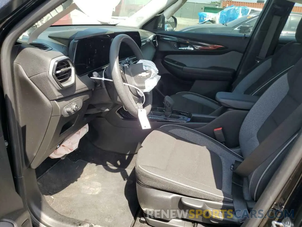 7 Фотография поврежденного автомобиля KL79MMS29RB034339 CHEVROLET TRAILBLZR 2024