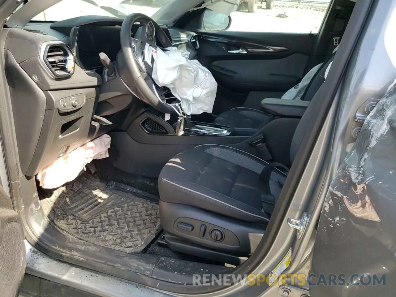 7 Фотография поврежденного автомобиля KL79MPS22RB084842 CHEVROLET TRAILBLZR 2024