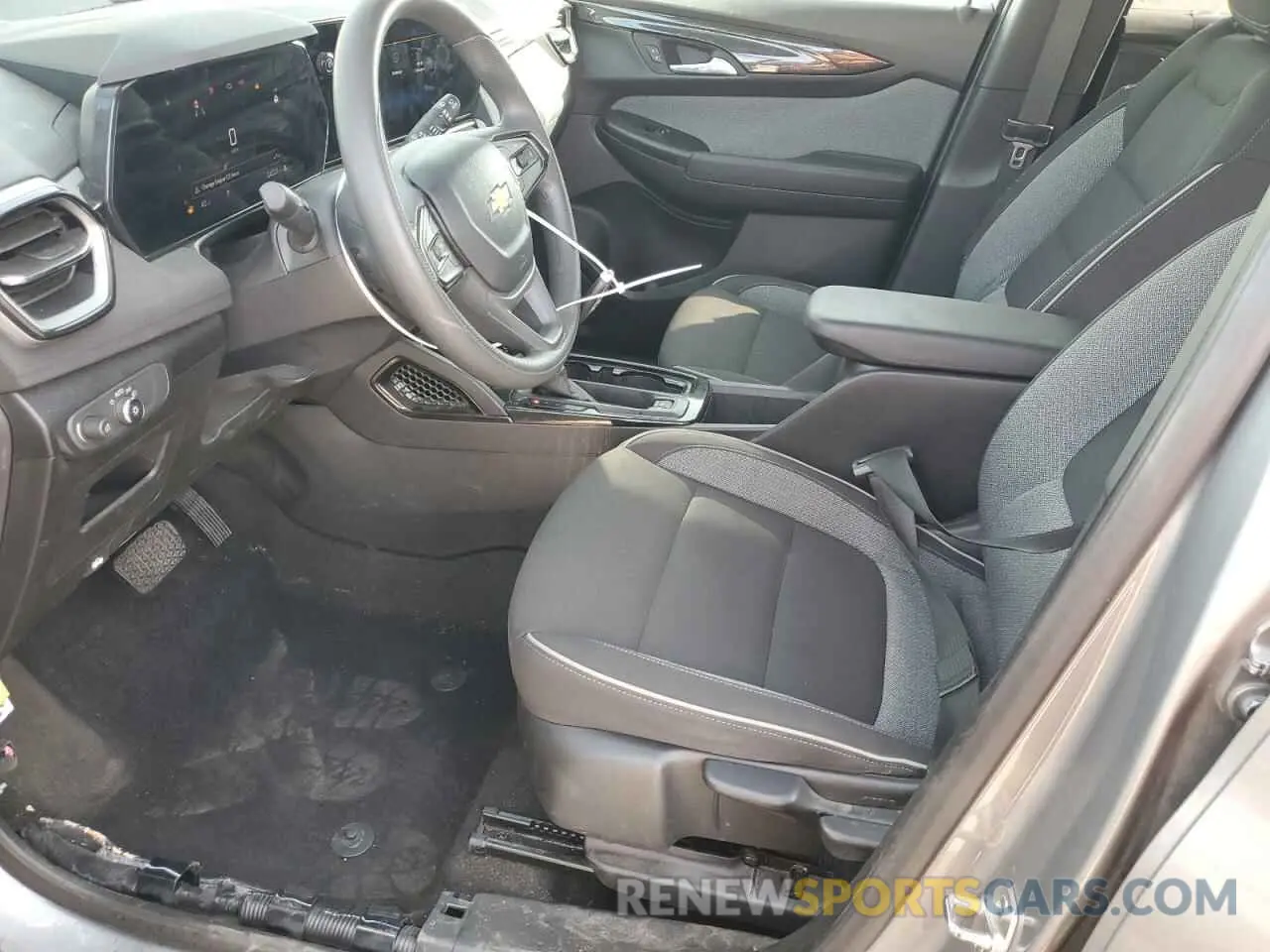 7 Фотография поврежденного автомобиля KL79MPS29RB177776 CHEVROLET TRAILBLZR 2024