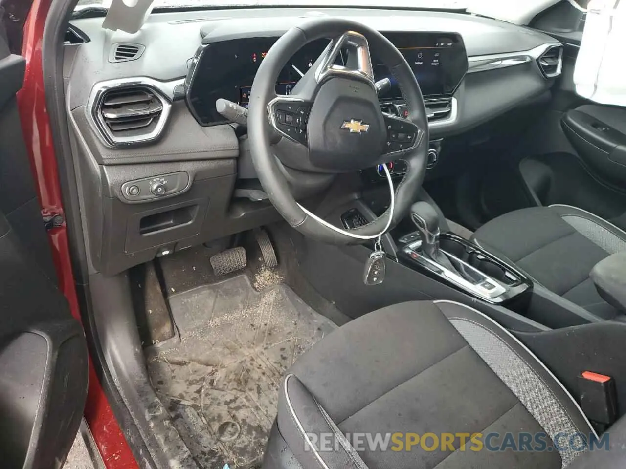 8 Photograph of a damaged car KL79MRSL4RB092011 CHEVROLET TRAILBLZR 2024