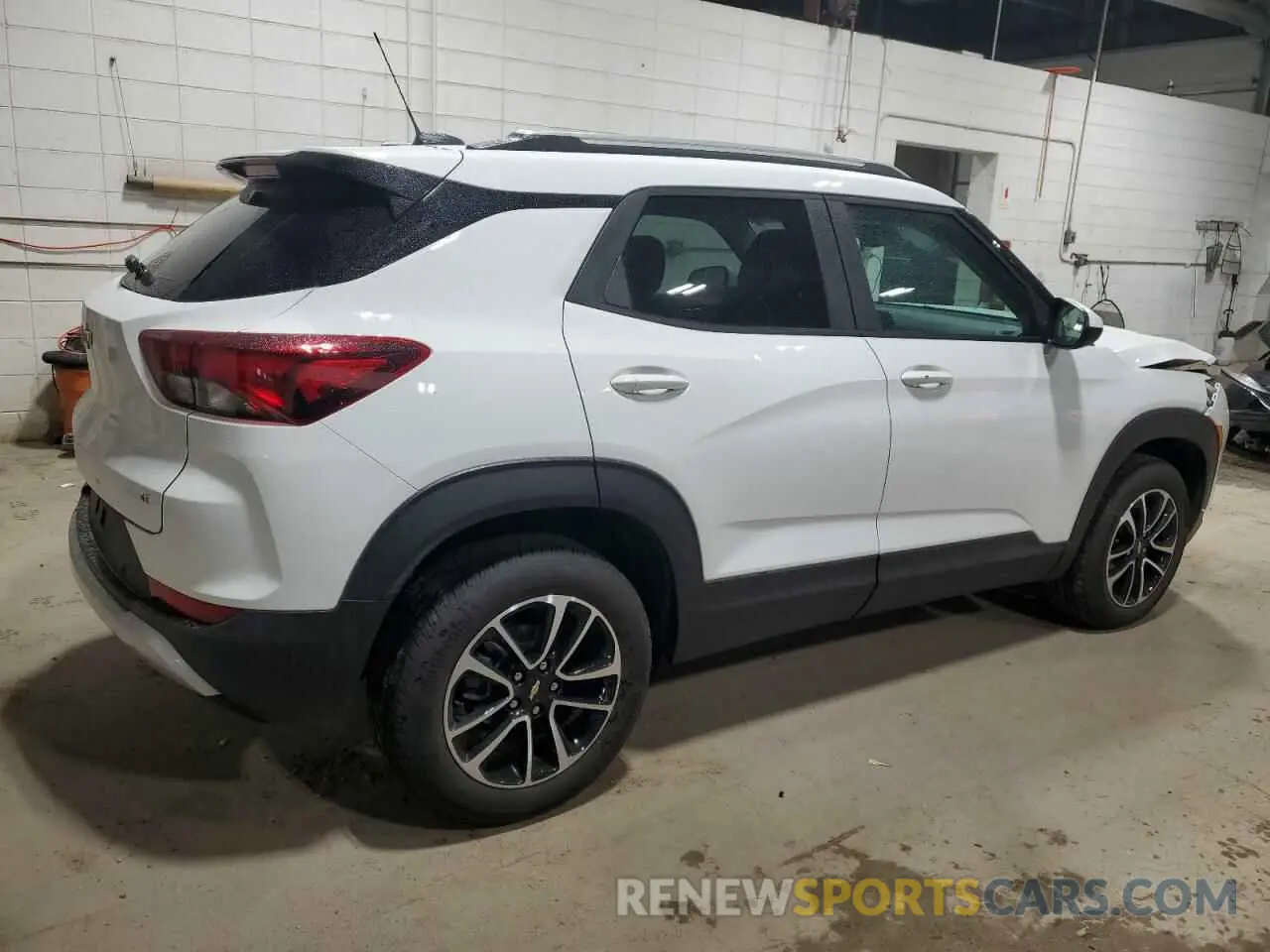 3 Photograph of a damaged car KL79MRSL9RB203412 CHEVROLET TRAILBLZR 2024
