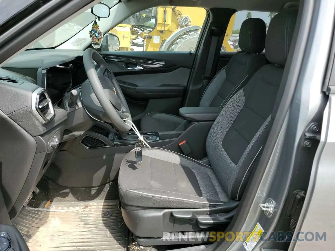 7 Photograph of a damaged car KL79MPSL2SB061074 CHEVROLET TRAILBLZR 2025