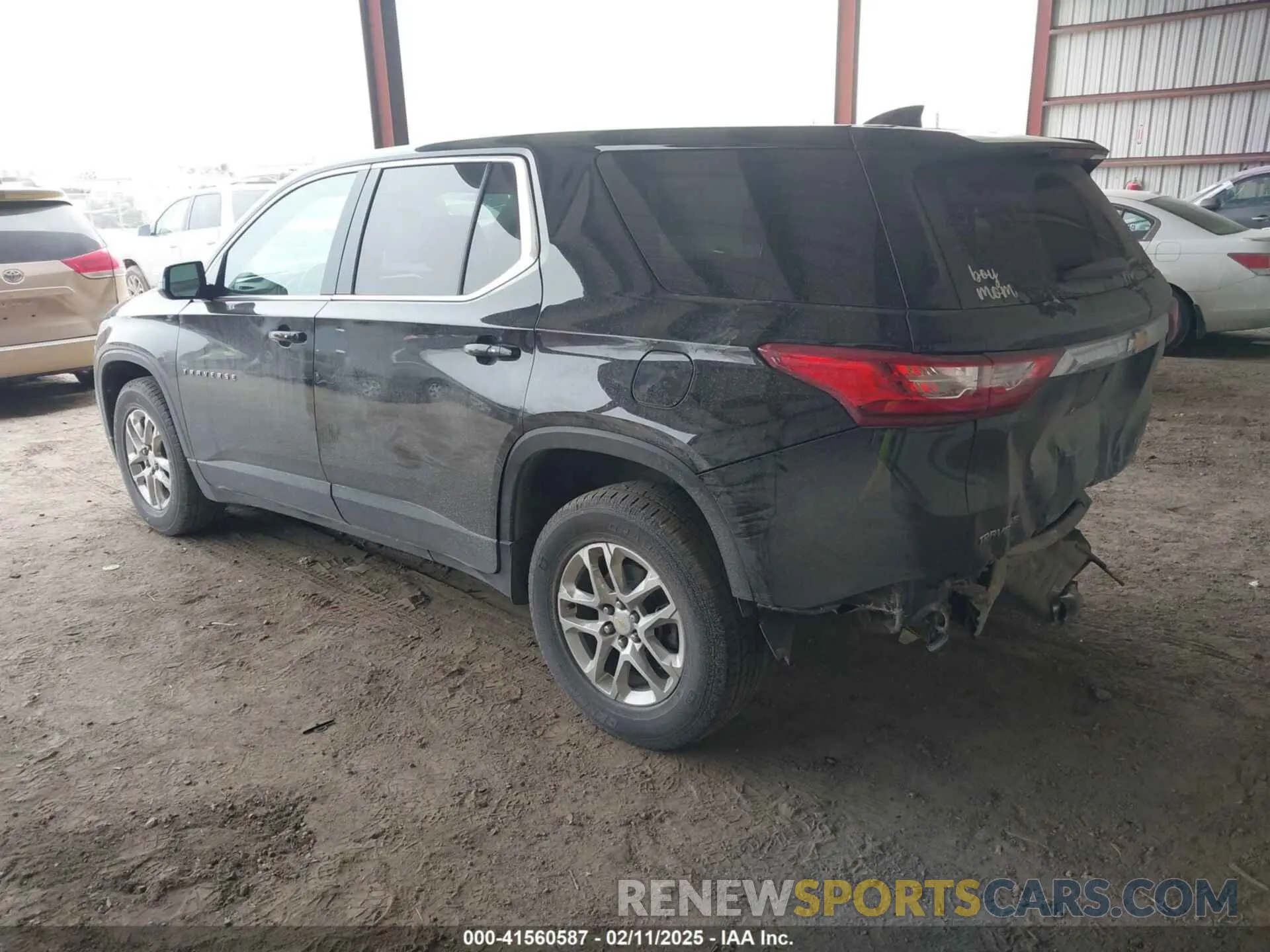 3 Photograph of a damaged car 1GNERFKW0KJ248012 CHEVROLET TRAVERSE 2019