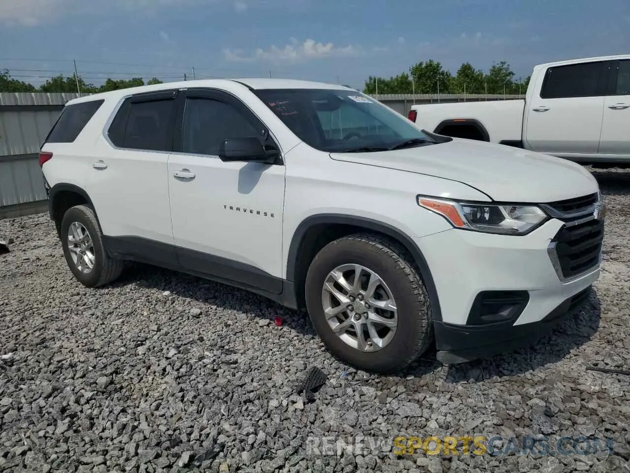 4 Photograph of a damaged car 1GNERFKW4KJ143683 CHEVROLET TRAVERSE 2019