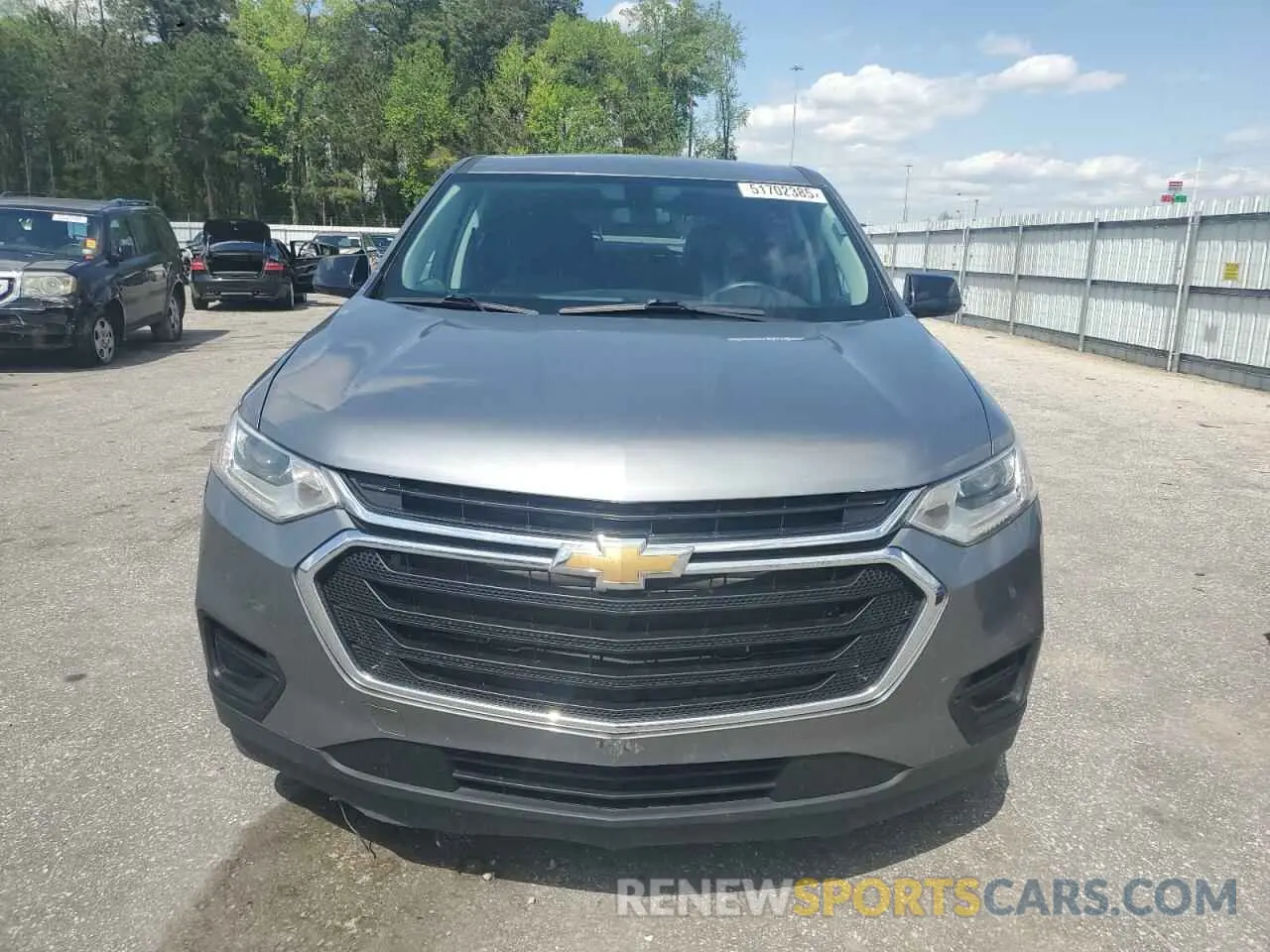 5 Фотография поврежденного автомобиля 1GNERFKW4KJ194696 CHEVROLET TRAVERSE 2019