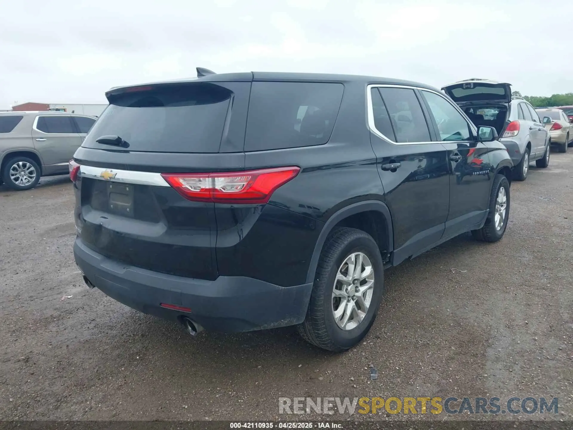 4 Фотография поврежденного автомобиля 1GNERFKW5KJ239774 CHEVROLET TRAVERSE 2019