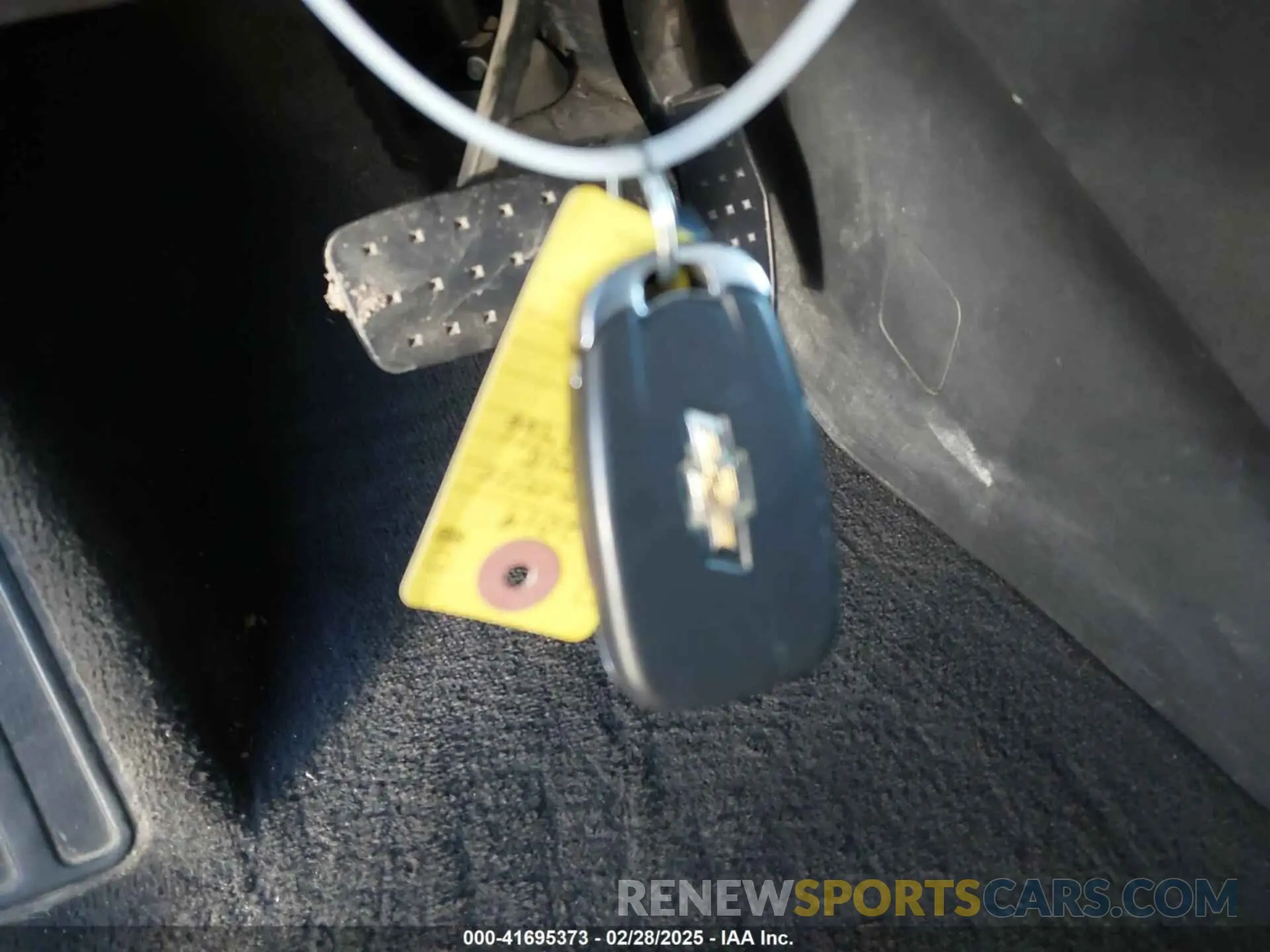 11 Photograph of a damaged car 1GNERFKW5KJ283466 CHEVROLET TRAVERSE 2019