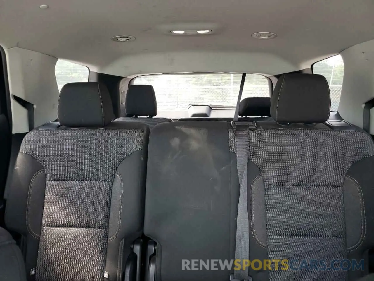 10 Photograph of a damaged car 1GNERFKW5KJ301125 CHEVROLET TRAVERSE 2019