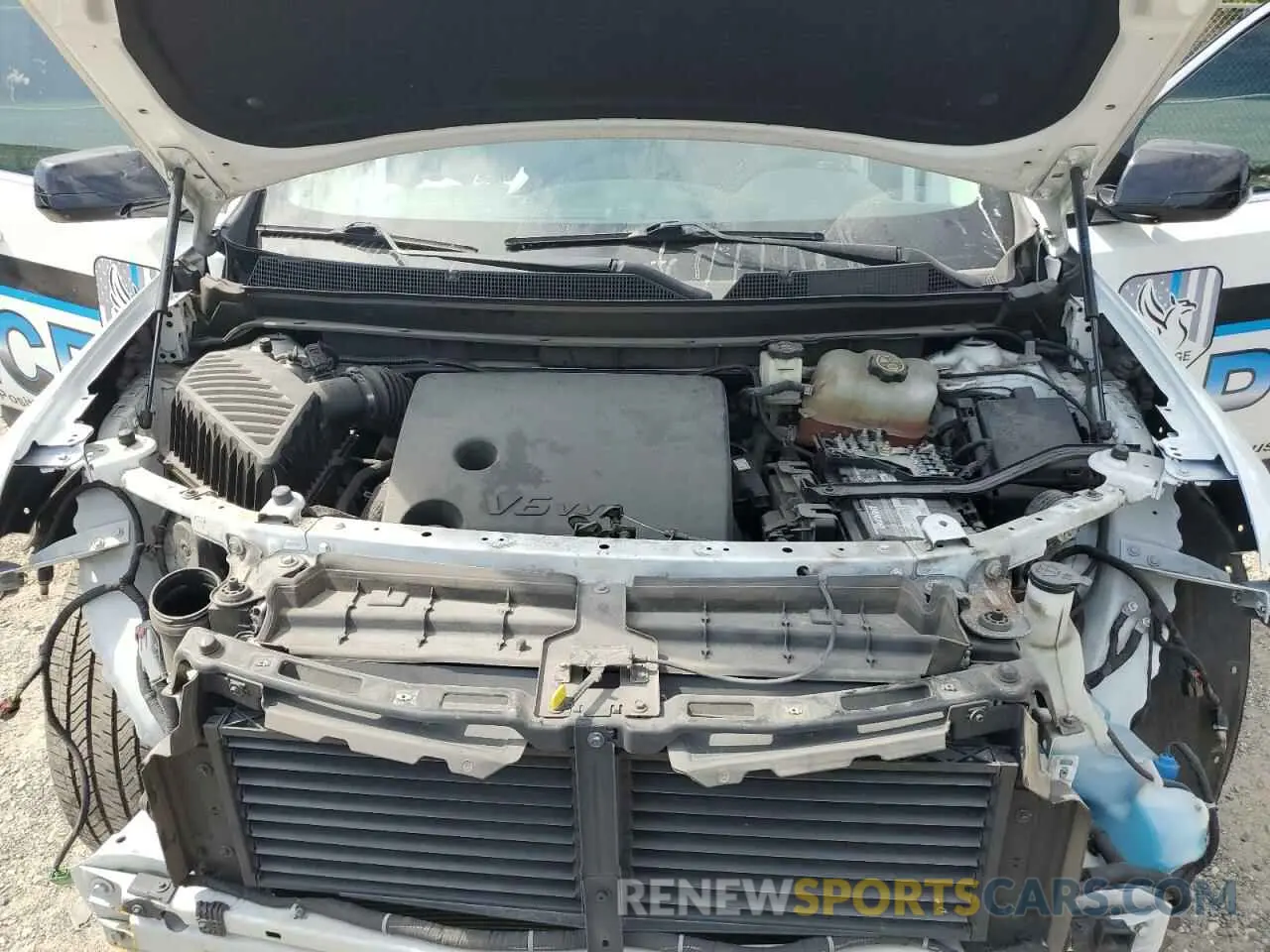 12 Photograph of a damaged car 1GNERFKW5KJ301125 CHEVROLET TRAVERSE 2019