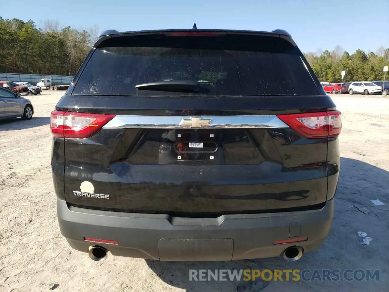 6 Photograph of a damaged car 1GNERFKW5KJ317552 CHEVROLET TRAVERSE 2019