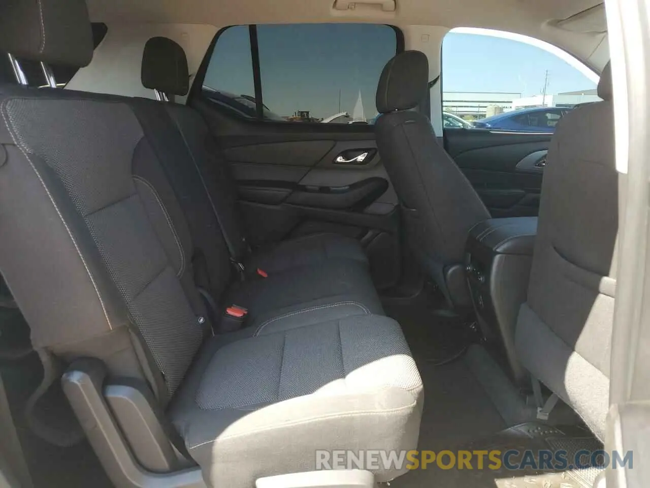 11 Photograph of a damaged car 1GNERFKW6KJ138968 CHEVROLET TRAVERSE 2019