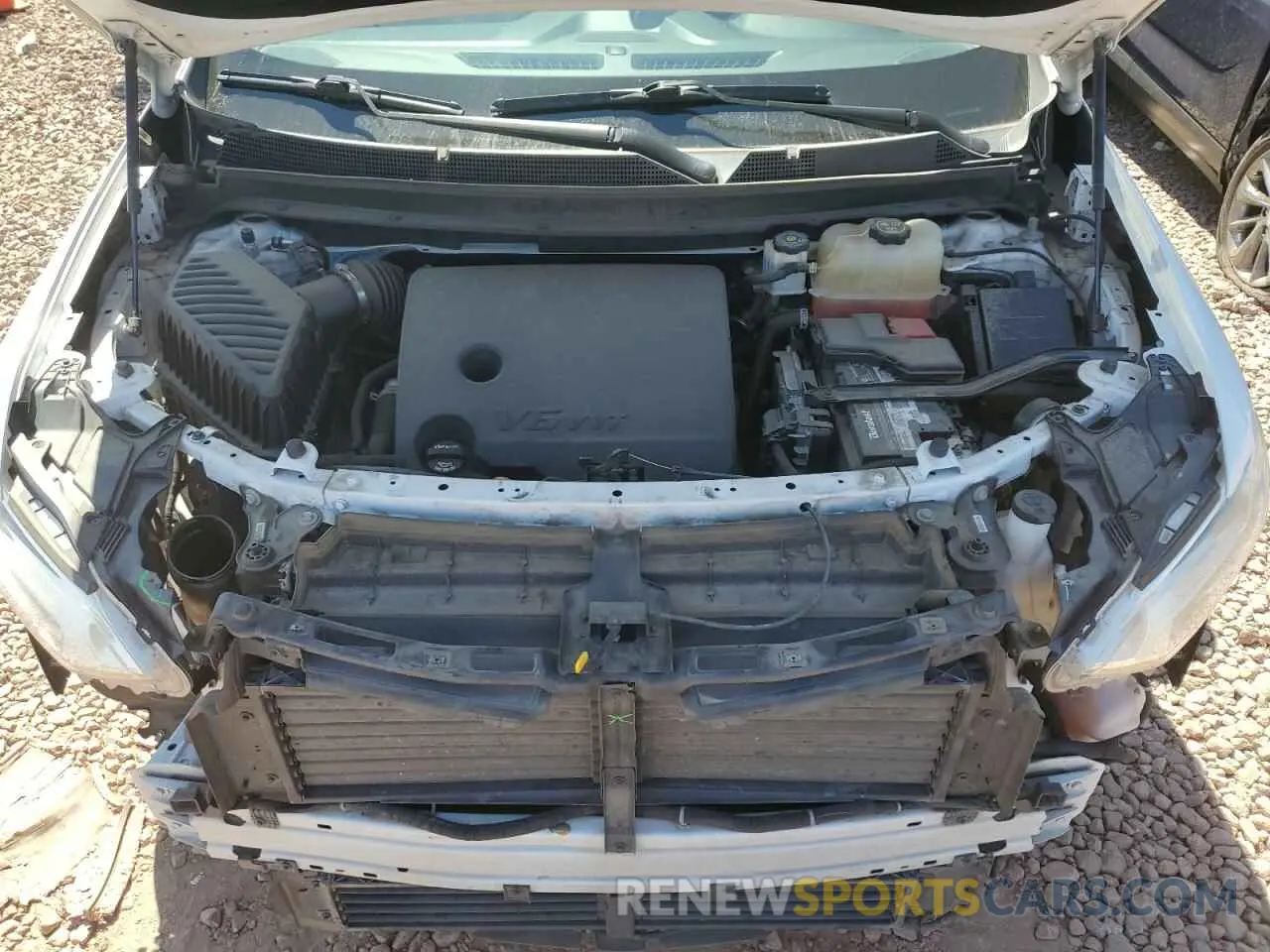 12 Photograph of a damaged car 1GNERFKW6KJ138968 CHEVROLET TRAVERSE 2019