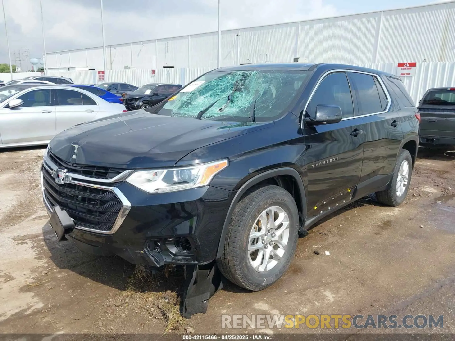 2 Photograph of a damaged car 1GNERFKW6KJ256728 CHEVROLET TRAVERSE 2019