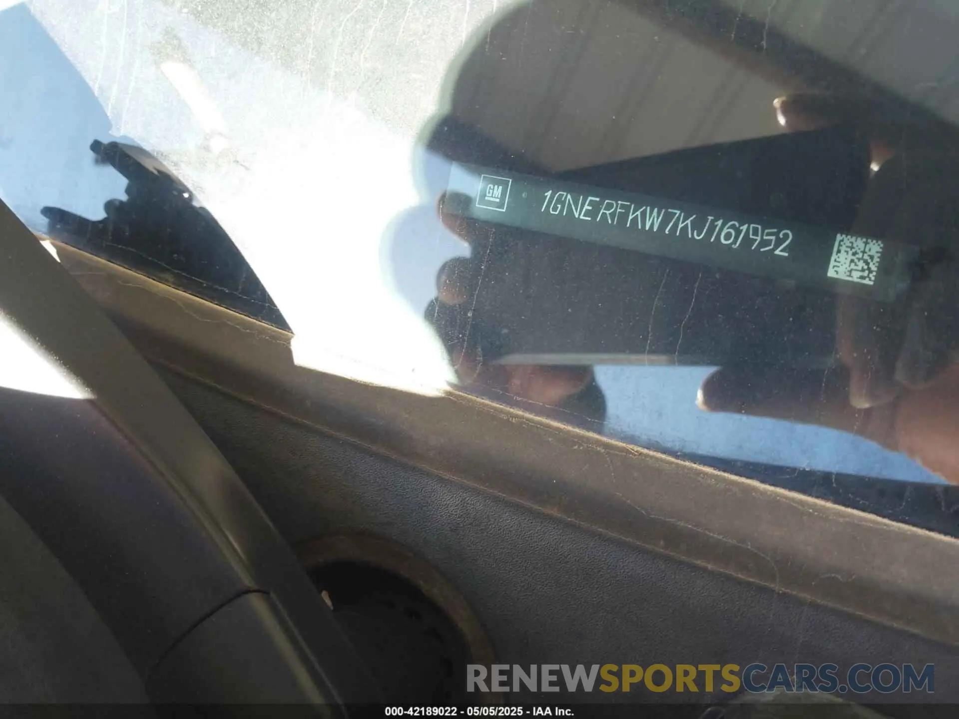 9 Photograph of a damaged car 1GNERFKW7KJ161952 CHEVROLET TRAVERSE 2019