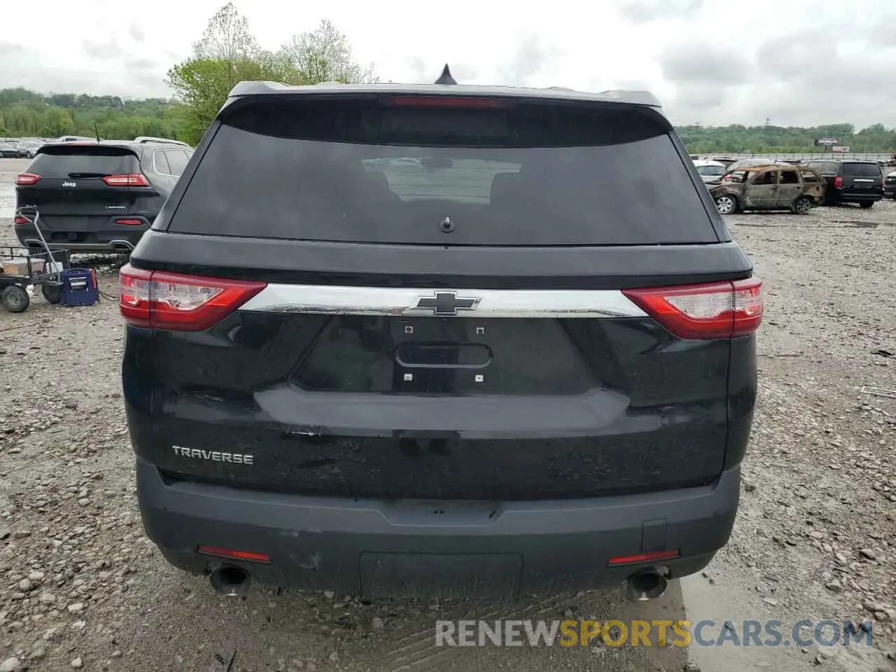 6 Photograph of a damaged car 1GNERFKW7KJ170148 CHEVROLET TRAVERSE 2019