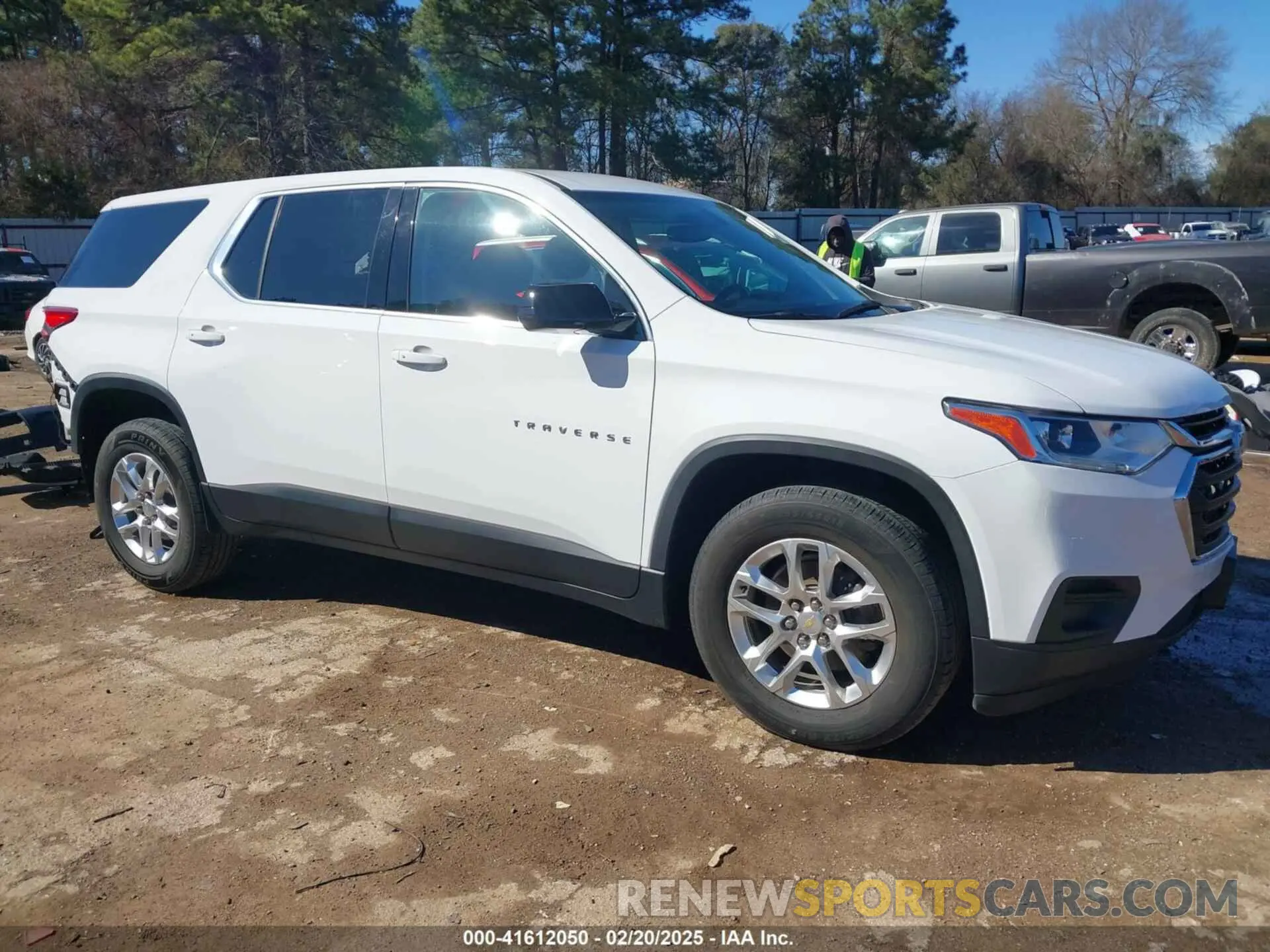1 Photograph of a damaged car 1GNERFKW7KJ224791 CHEVROLET TRAVERSE 2019