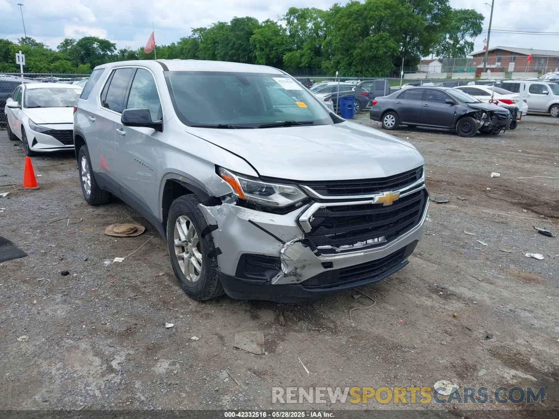 1 Фотография поврежденного автомобиля 1GNERFKW8KJ160051 CHEVROLET TRAVERSE 2019