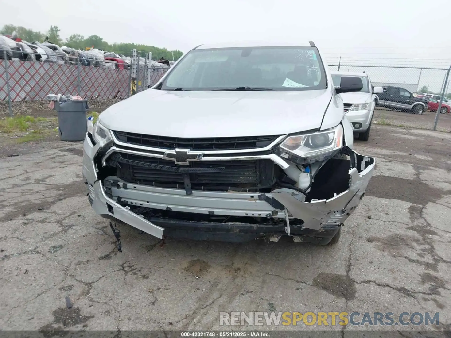 6 Photograph of a damaged car 1GNERFKW8KJ281842 CHEVROLET TRAVERSE 2019
