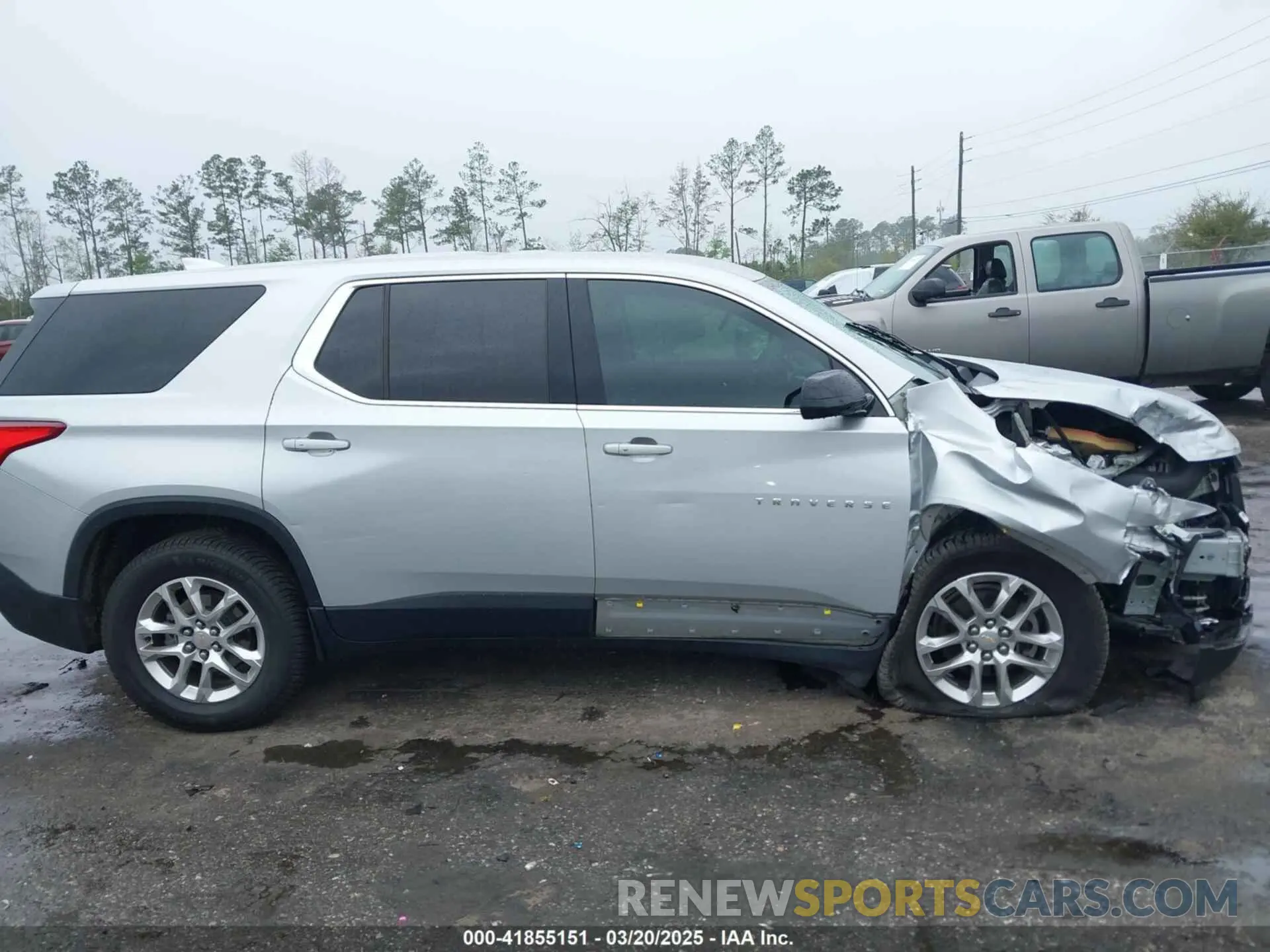 13 Фотография поврежденного автомобиля 1GNERFKW8KJ287107 CHEVROLET TRAVERSE 2019