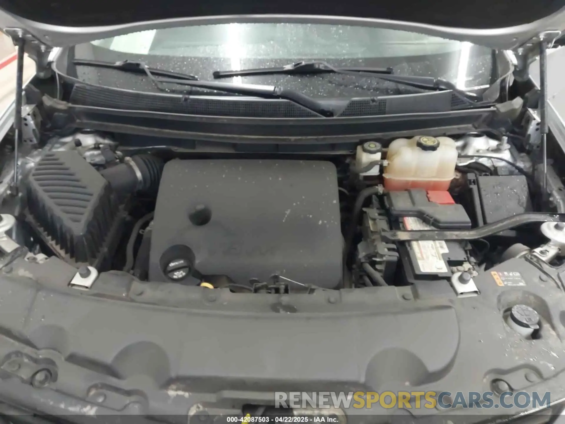 10 Photograph of a damaged car 1GNERFKW9KJ147728 CHEVROLET TRAVERSE 2019