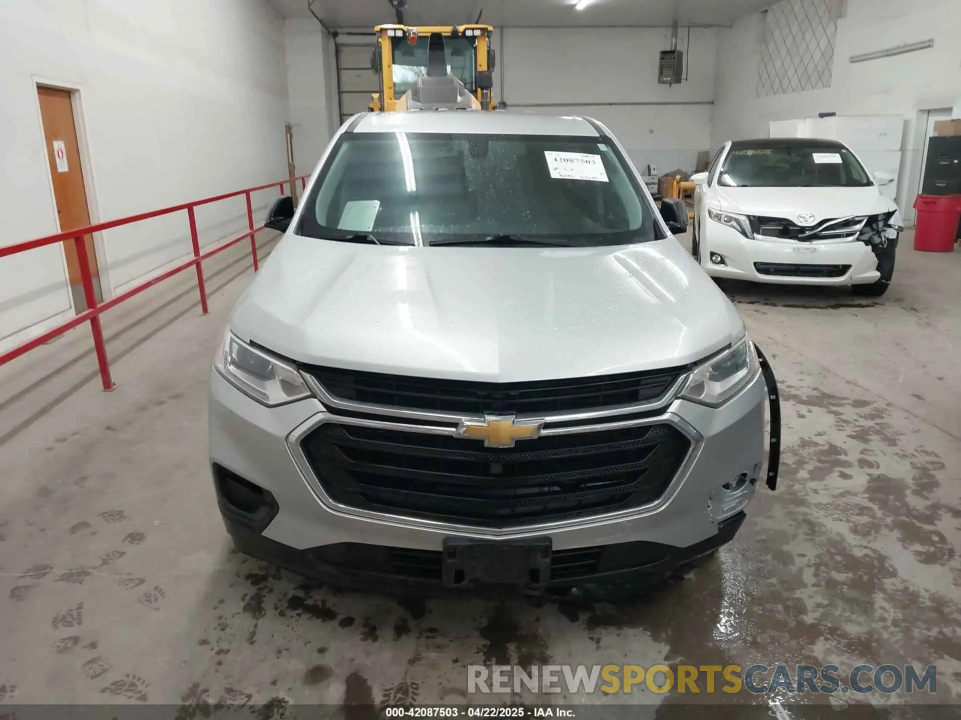 12 Photograph of a damaged car 1GNERFKW9KJ147728 CHEVROLET TRAVERSE 2019