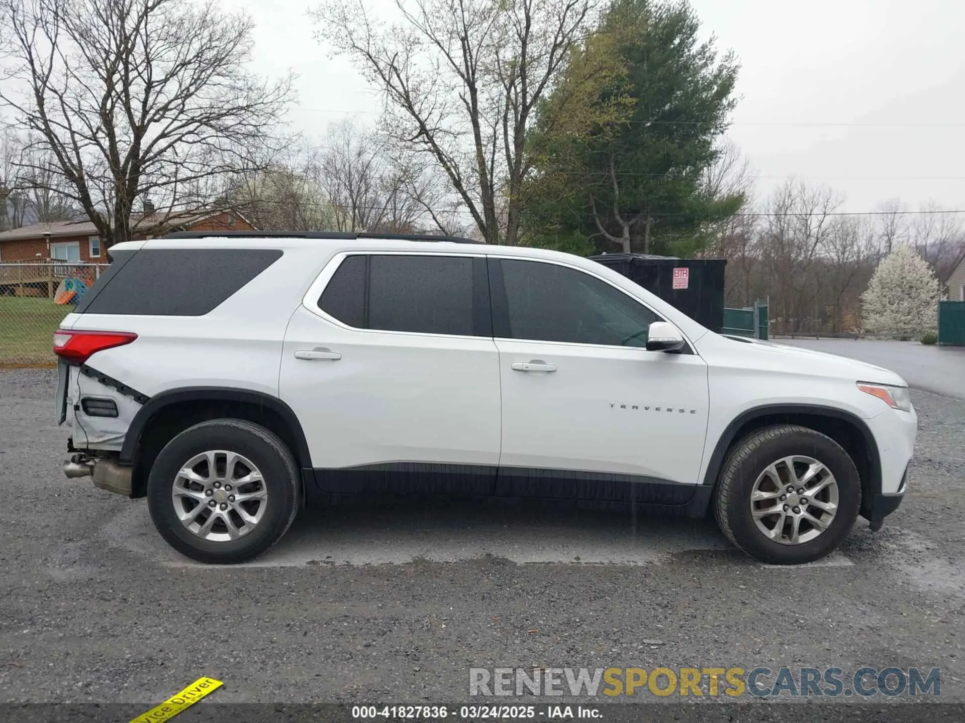 13 Фотография поврежденного автомобиля 1GNERGKW0KJ221320 CHEVROLET TRAVERSE 2019