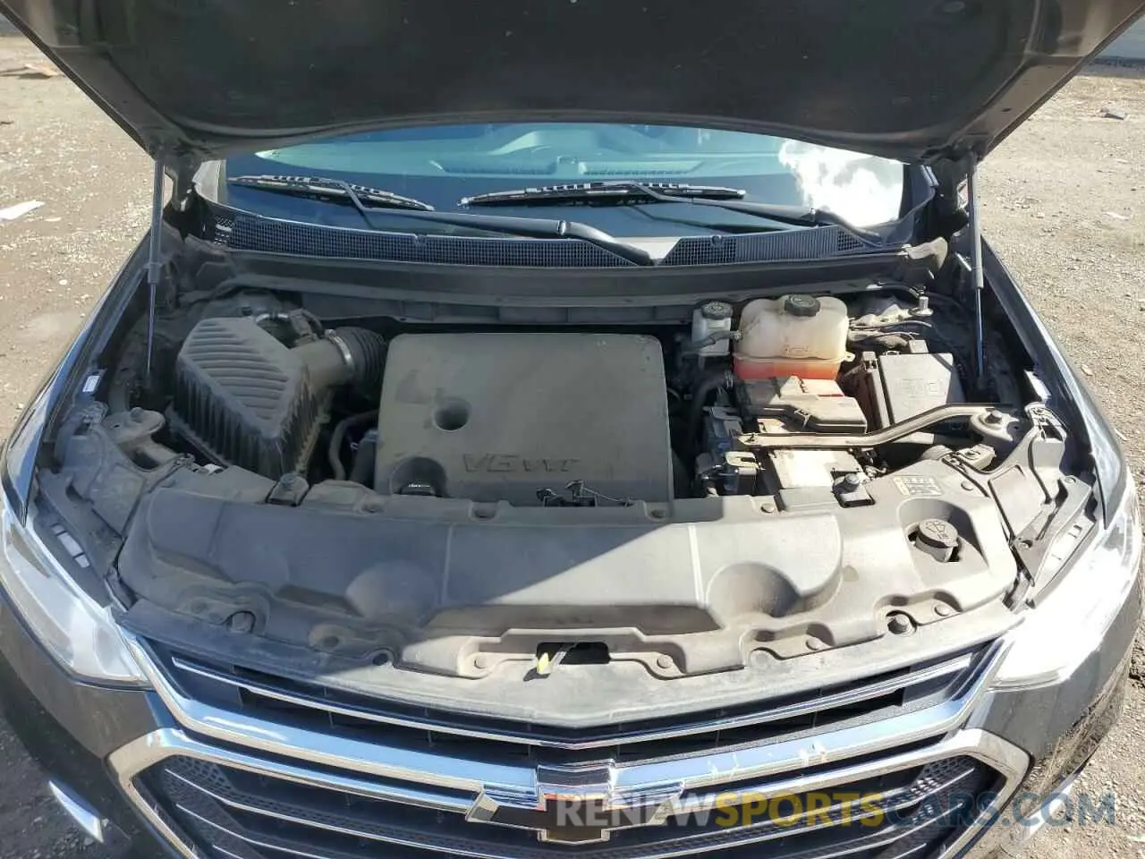 13 Photograph of a damaged car 1GNERGKW0KJ262532 CHEVROLET TRAVERSE 2019