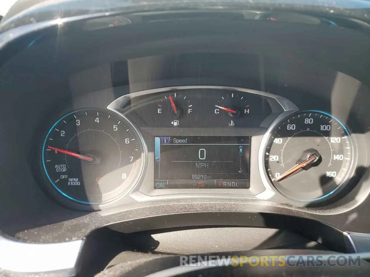 9 Фотография поврежденного автомобиля 1GNERGKW1KJ100280 CHEVROLET TRAVERSE 2019