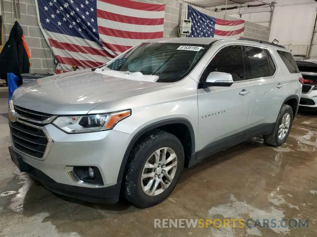 1 Фотография поврежденного автомобиля 1GNERGKW2KJ243531 CHEVROLET TRAVERSE 2019