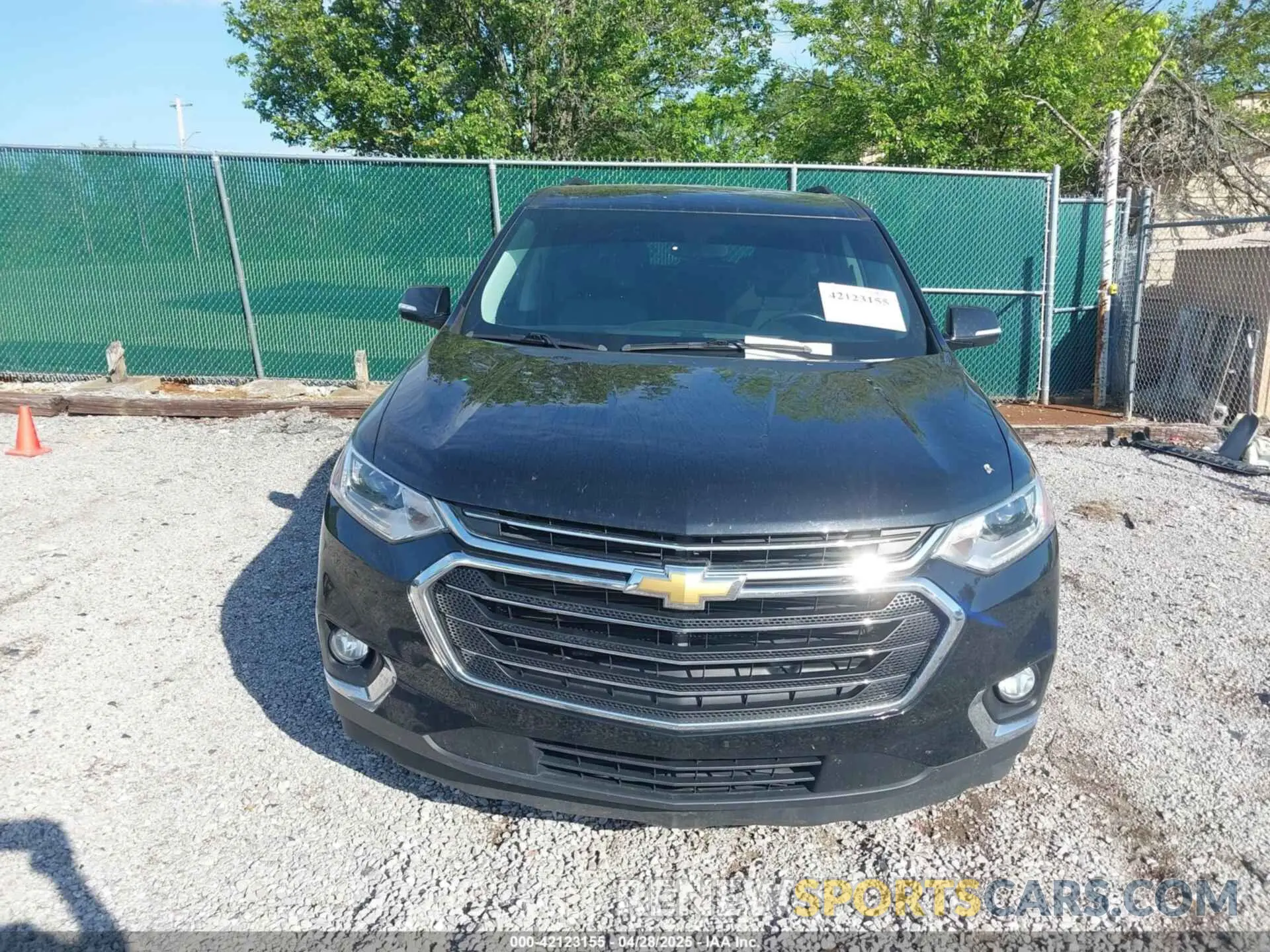 12 Photograph of a damaged car 1GNERGKW3KJ292477 CHEVROLET TRAVERSE 2019