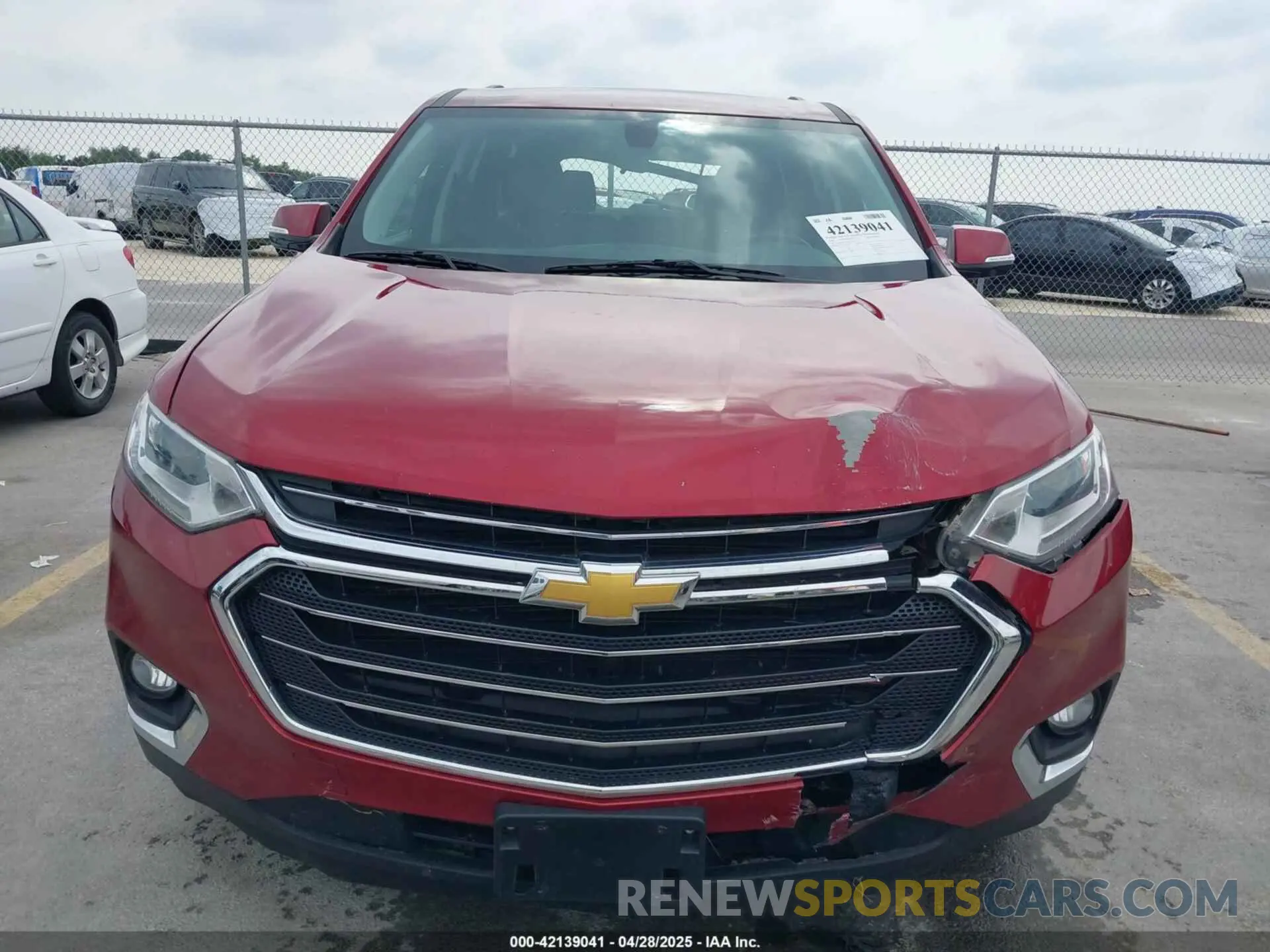 6 Фотография поврежденного автомобиля 1GNERGKW3KJ317815 CHEVROLET TRAVERSE 2019